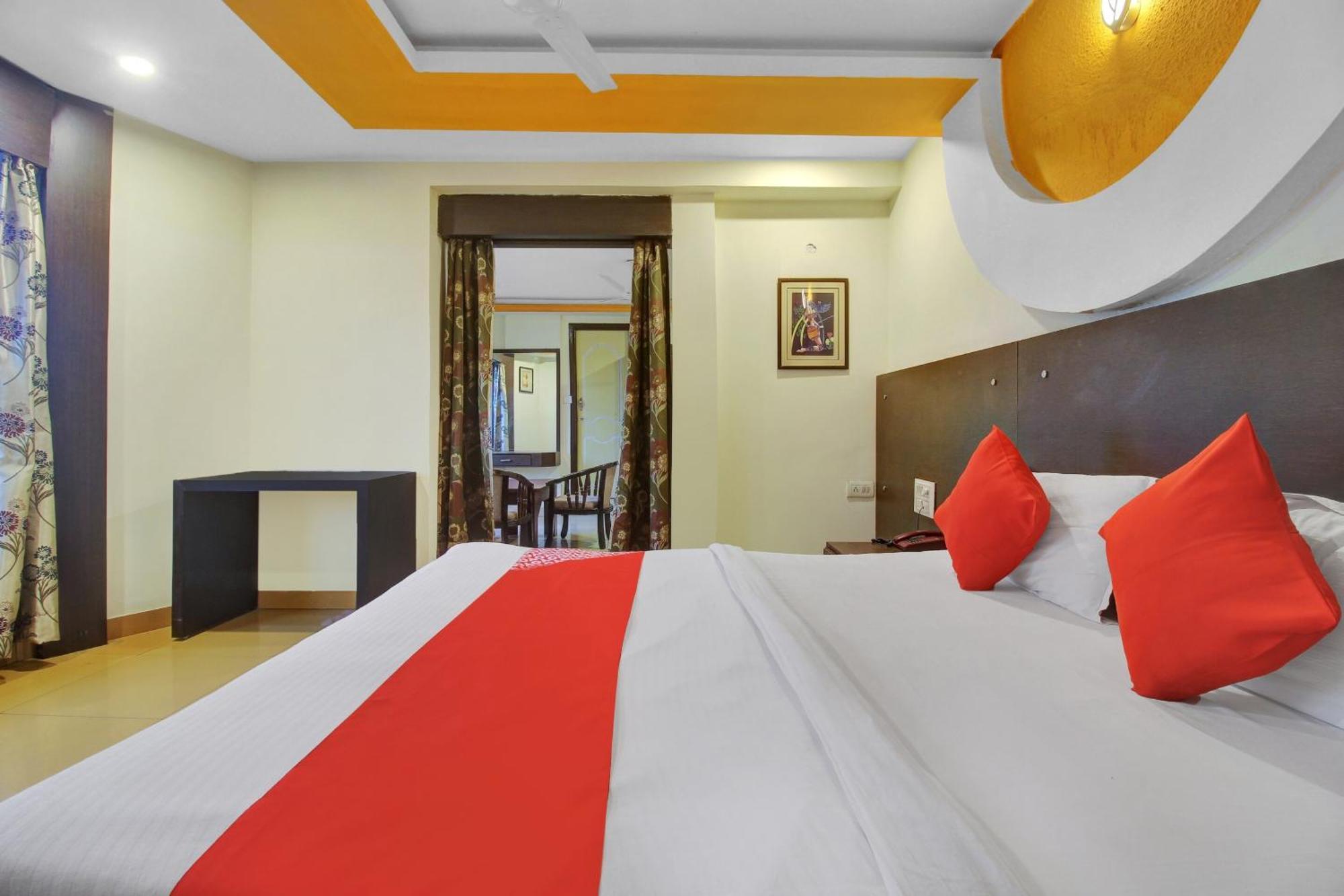 Hotel O Happy Rooms Hyderabad Exterior photo
