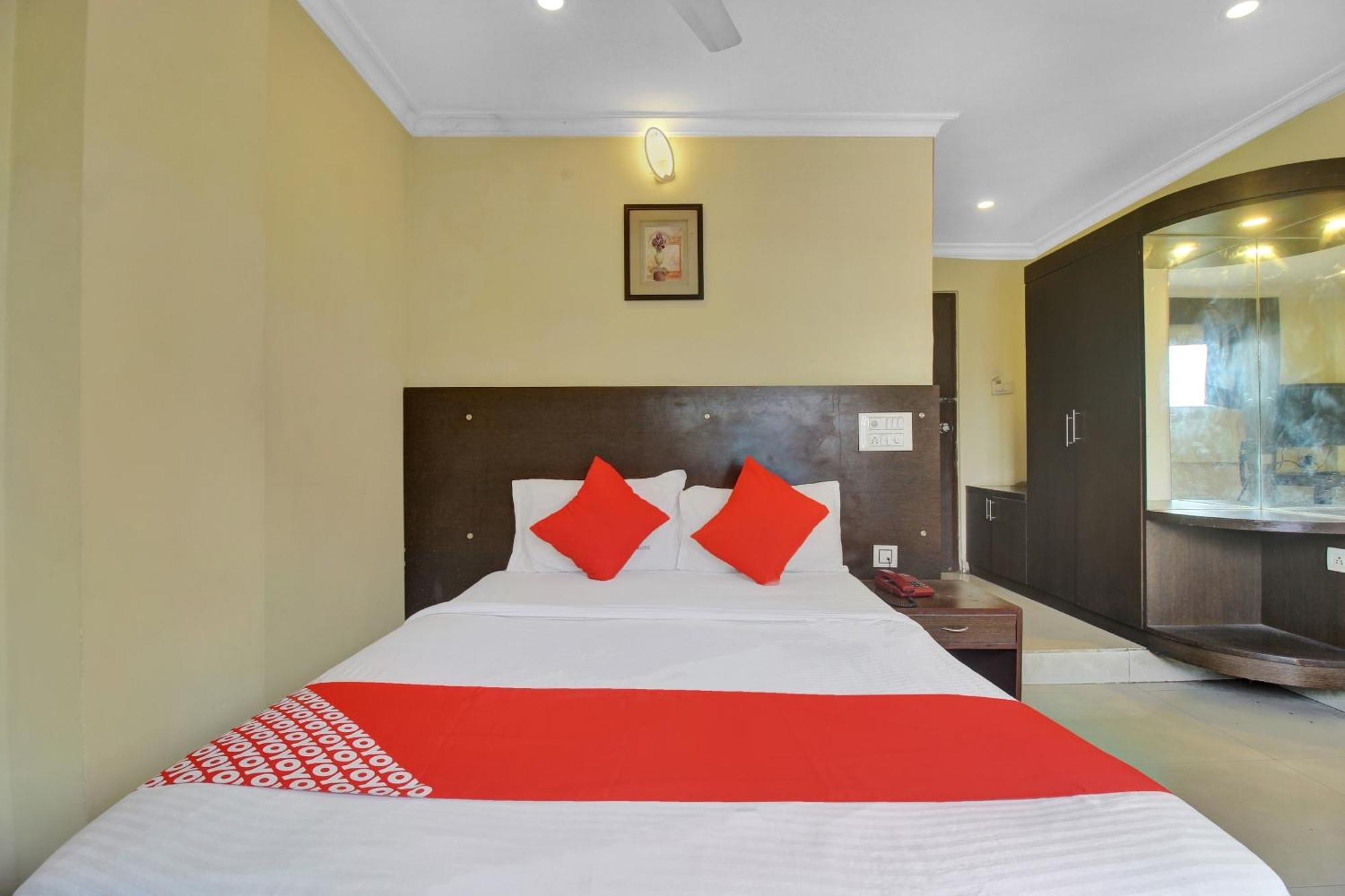 Hotel O Happy Rooms Hyderabad Exterior photo
