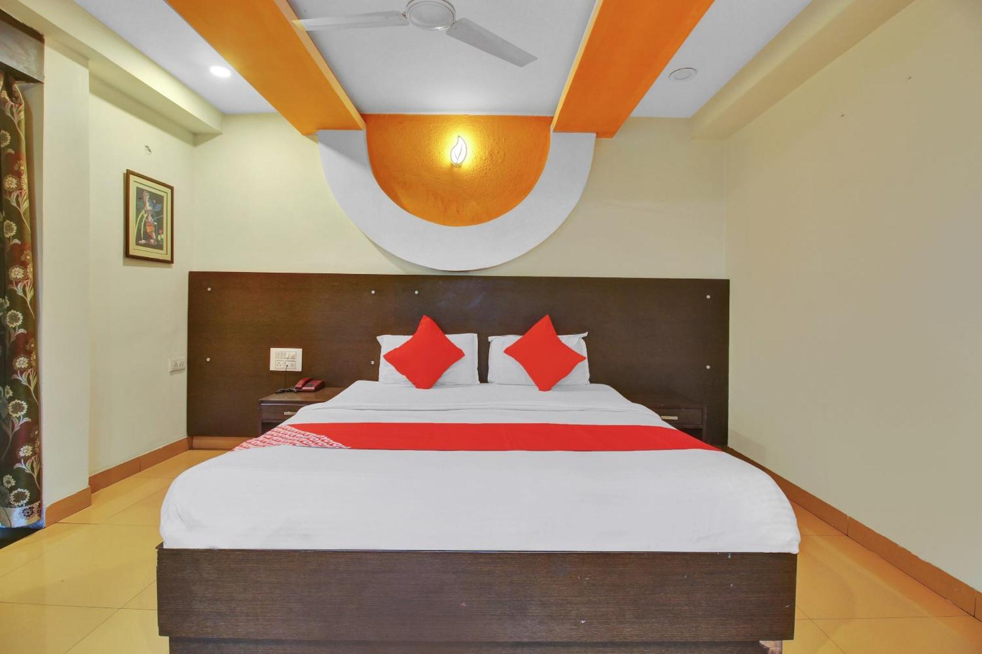 Hotel O Happy Rooms Hyderabad Exterior photo