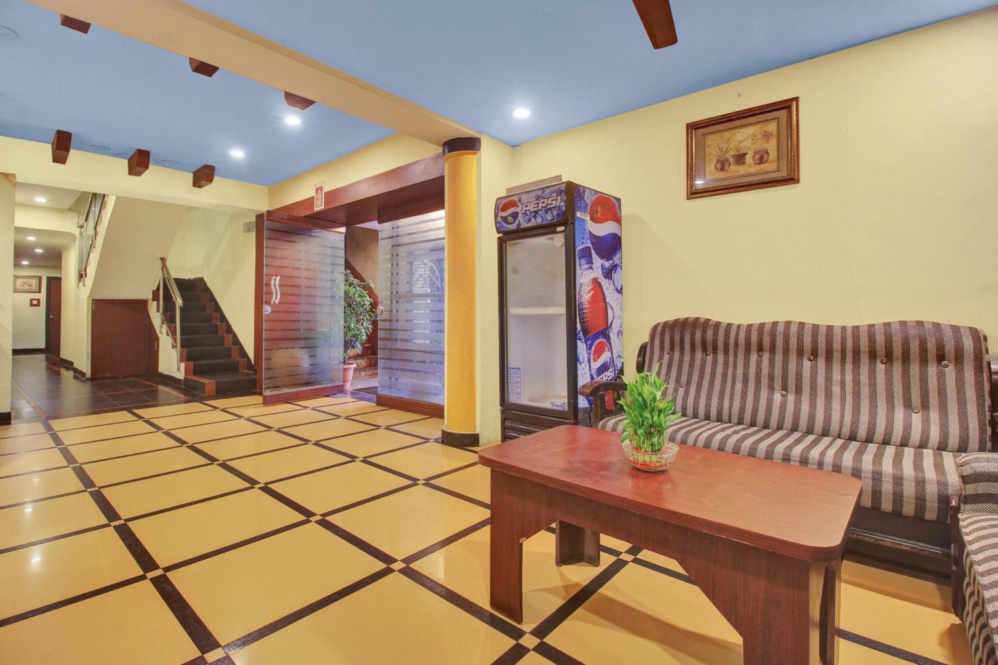 Hotel O Happy Rooms Hyderabad Exterior photo