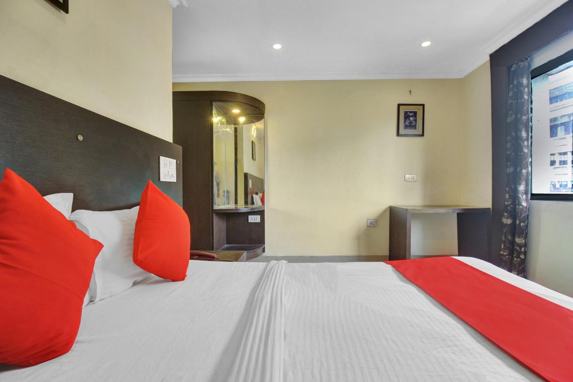 Hotel O Happy Rooms Hyderabad Exterior photo