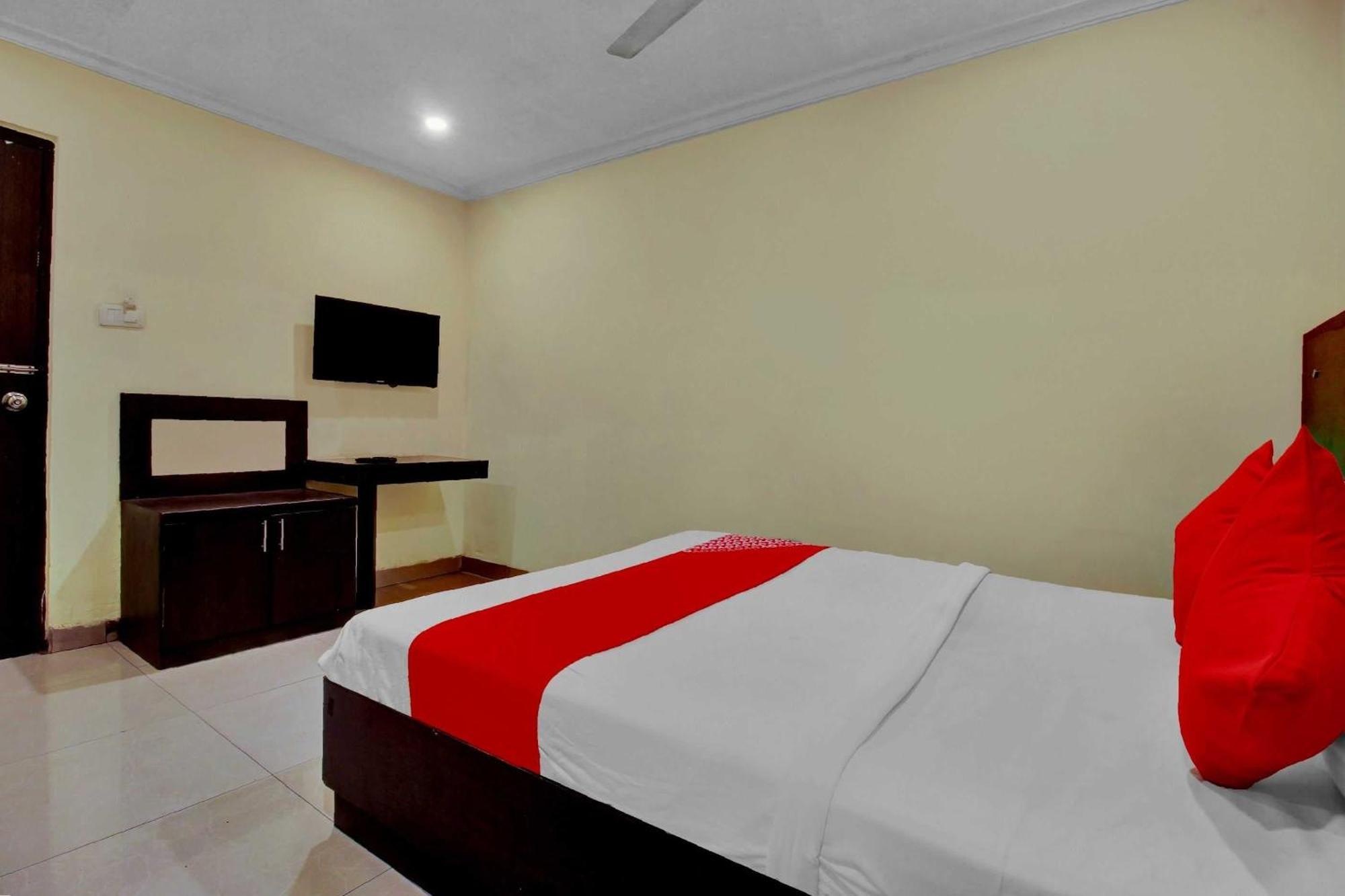 Hotel O Happy Rooms Hyderabad Exterior photo