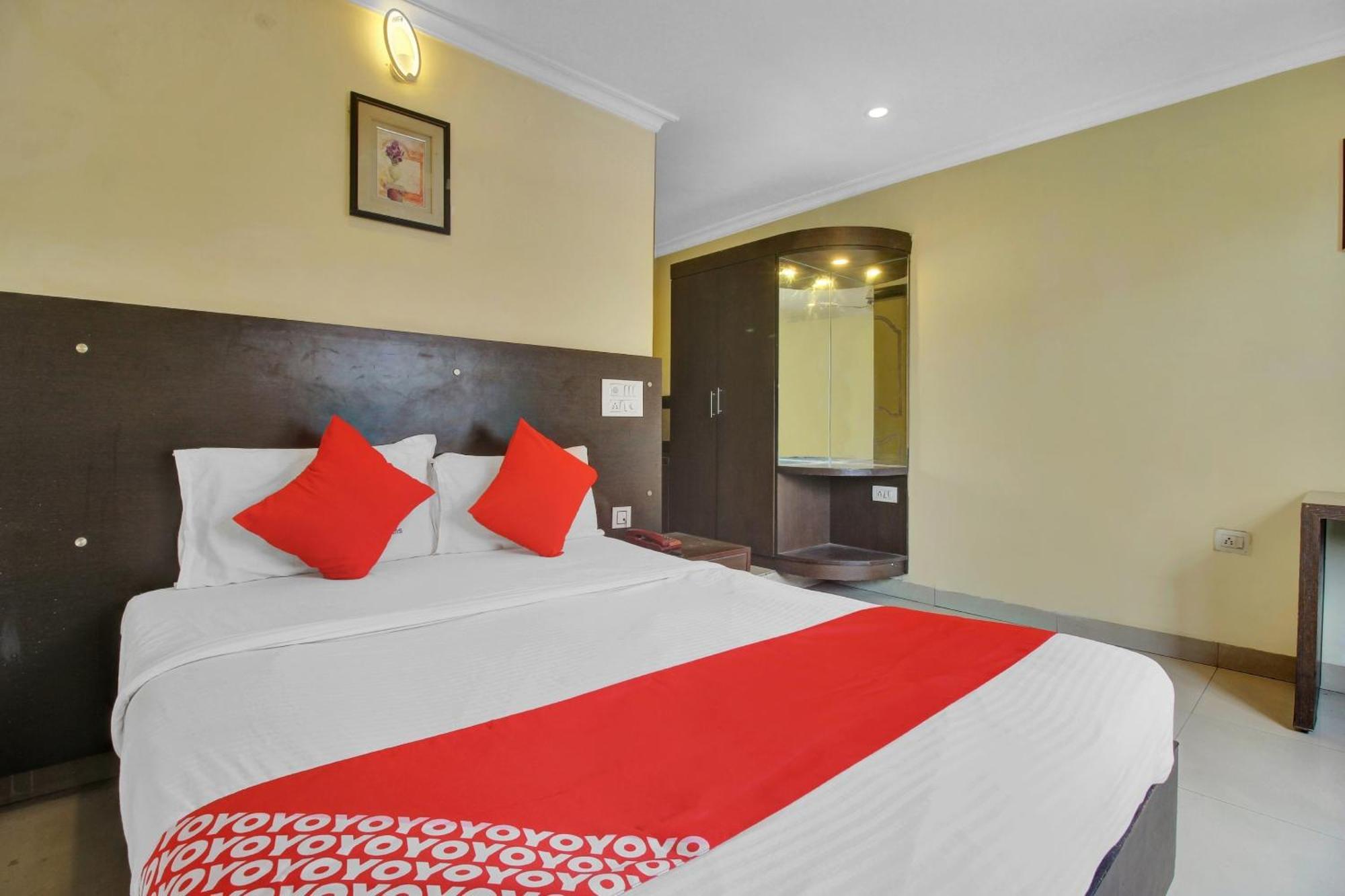 Hotel O Happy Rooms Hyderabad Exterior photo